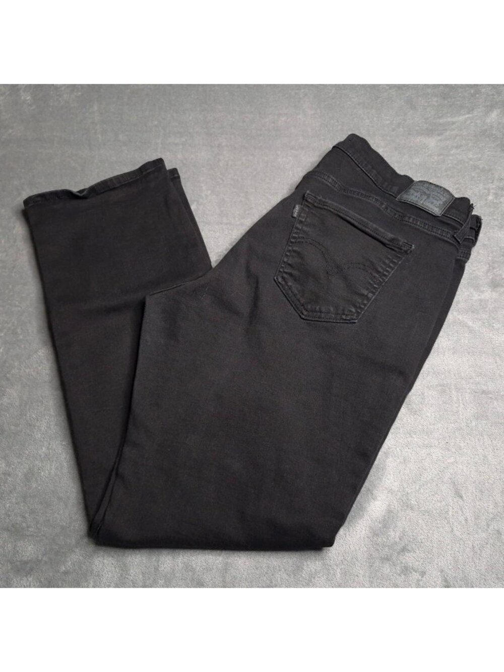 Levis Womens Classic Straight Jeans 16W Mid Rise Black Denim Pockets Stretch